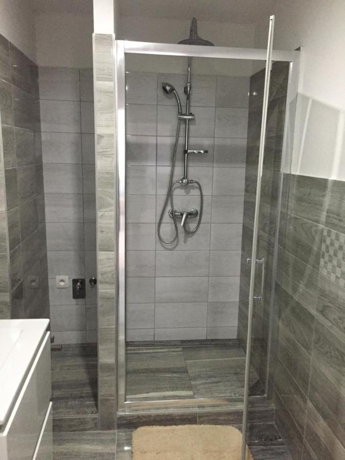 شقة Liptovský Hrádok  في Apartman C.1 Haliganda*** المظهر الخارجي الصورة